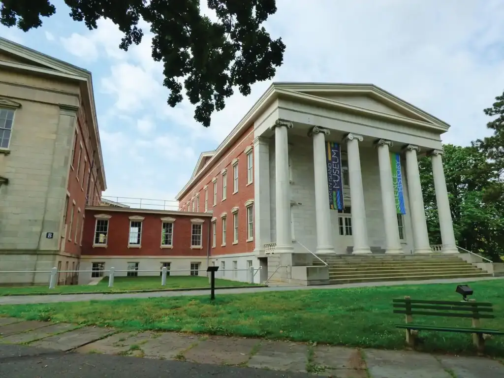 Cultural sites on Staten Island including the Staten Island Museum